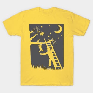 Cat in the moonlight T-Shirt